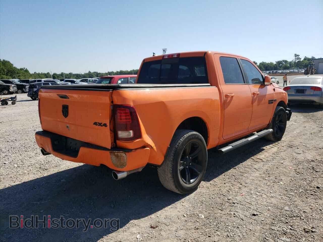 2017 RAM 1500 - VIN: 1C6RR7MT2HS590753 - Фото 4