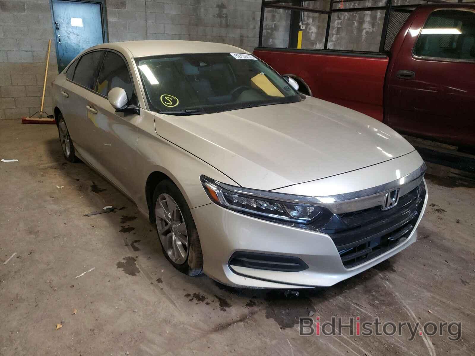 Photo 1HGCV1F19KA114470 - HONDA ACCORD 2019