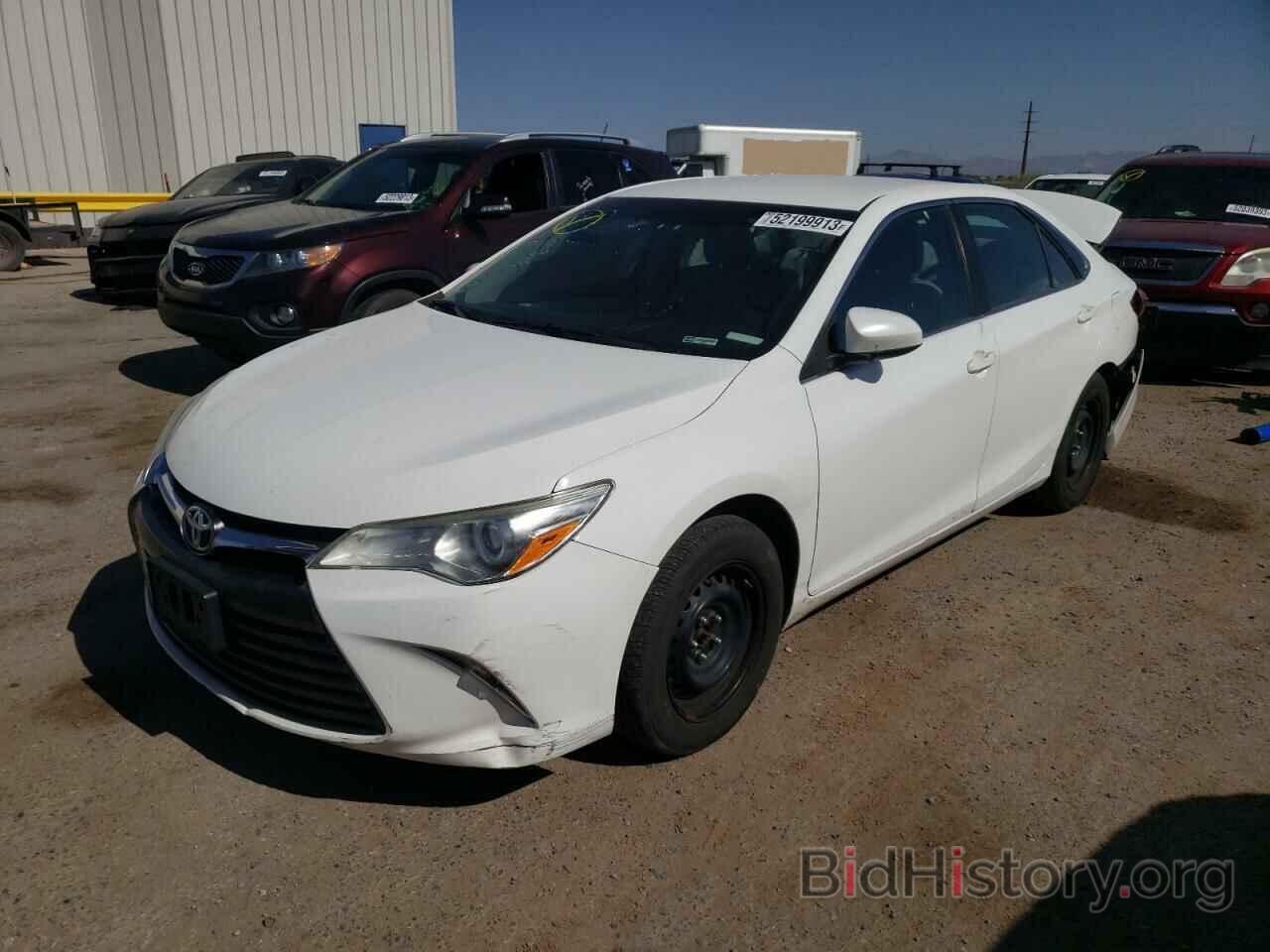 Photo 4T4BF1FK5FR458402 - TOYOTA CAMRY 2015