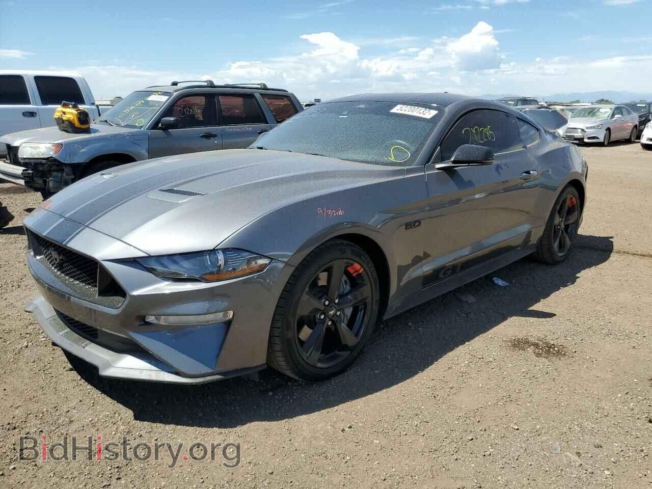 2021 FORD MUSTANG - VIN: 1FA6P8CF1M5118058 - Фото 2