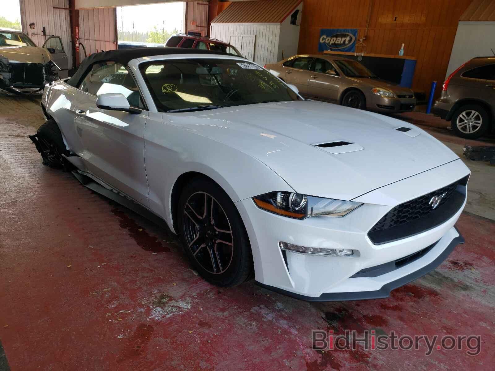 Photo 1FATP8UH9L5114535 - FORD MUSTANG 2020