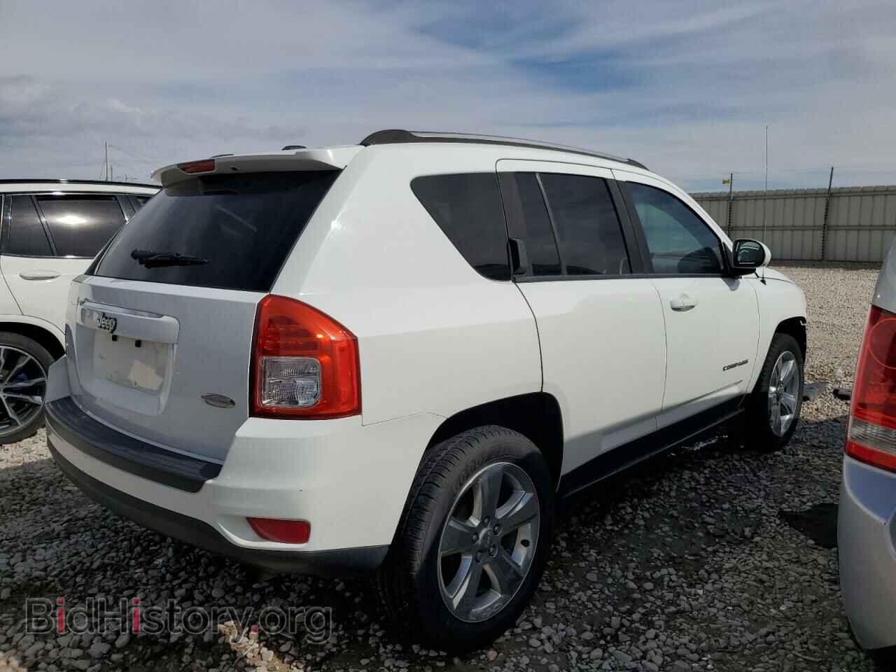 2014 JEEP COMPASS - VIN: 1C4NJCEB5ED769804 - Photo 3