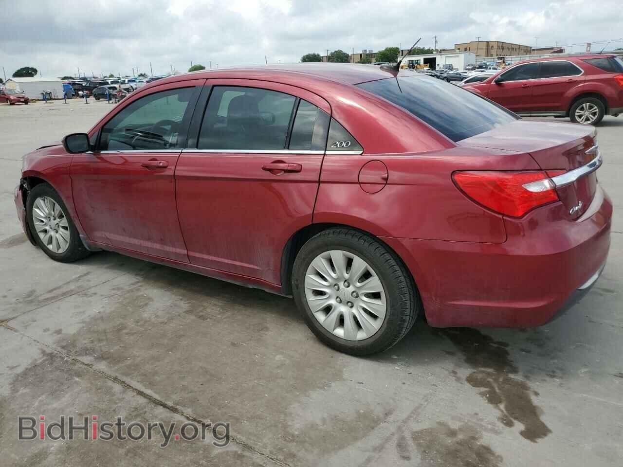 2013 CHRYSLER 200 - VIN: 1C3CCBAB1DN561885 - Фото 2