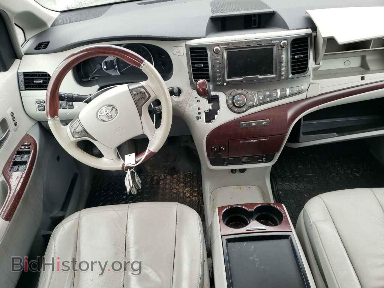 2011 TOYOTA All Models - VIN: 5TDDK3DC3BS022267 - Фото 8