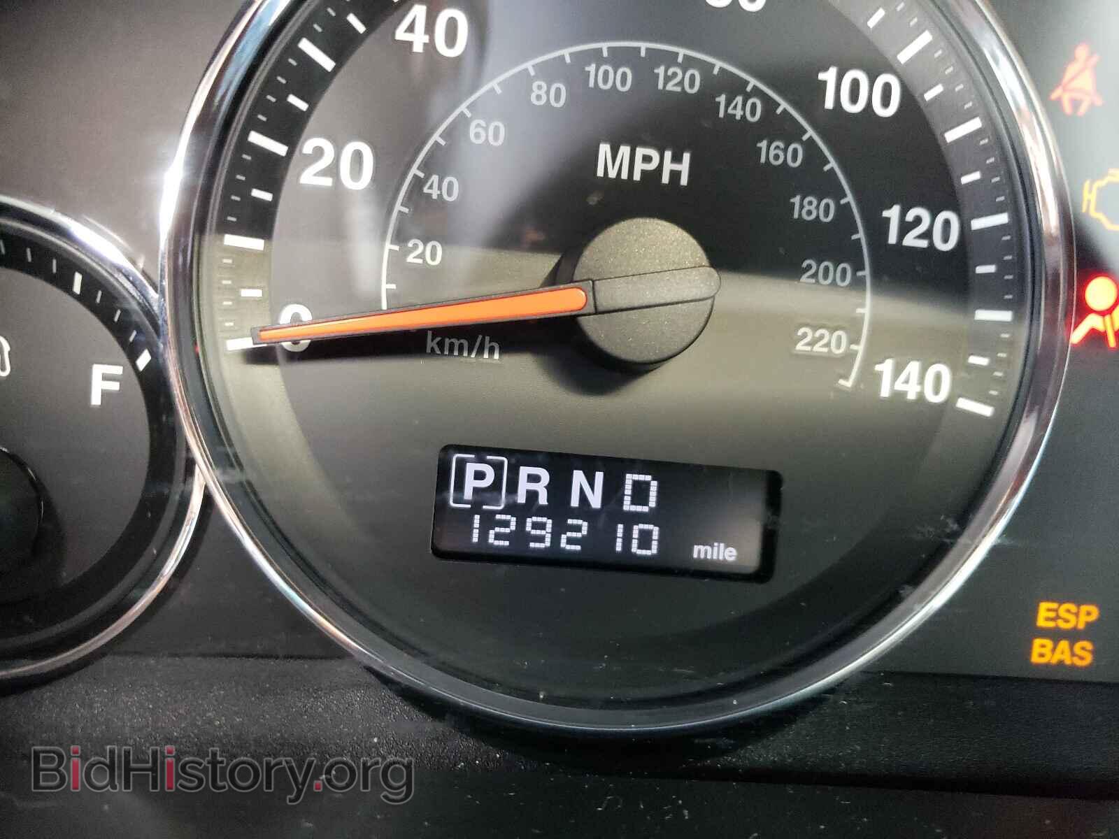 2010 JEEP COMMANDER - VIN: 1J4RG4GT3AC106866 - Фото 8