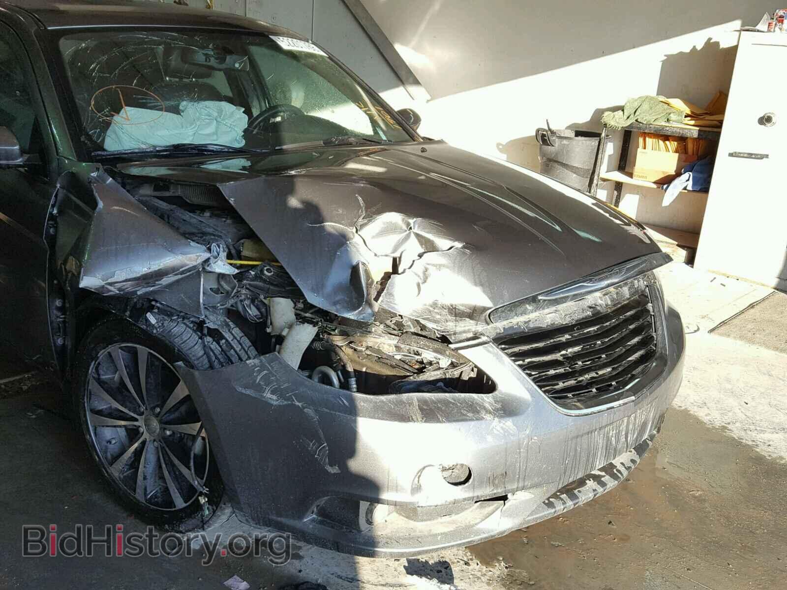 2012 CHRYSLER 200 - VIN: 1C3CCBHG0CN301901 - Фото 9