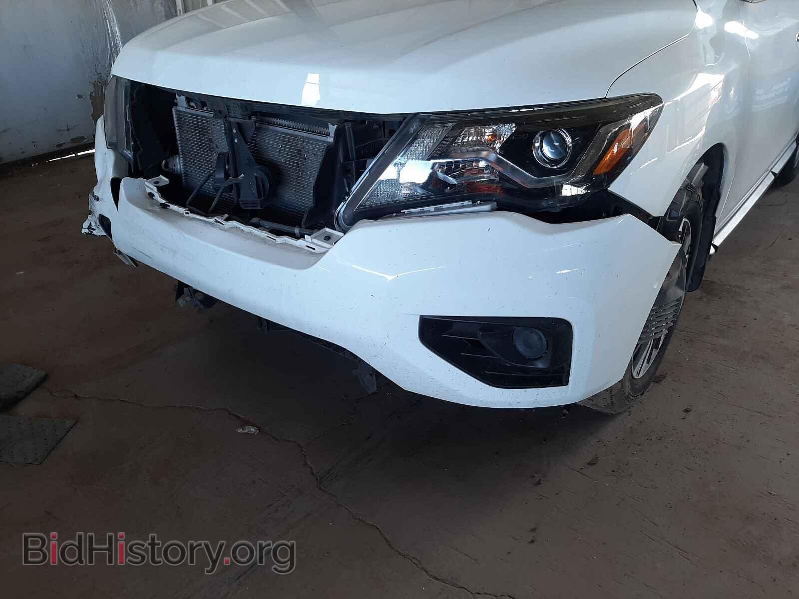 2017 NISSAN PATHFINDER - VIN: 5N1DR2MN2HC646302 - Фото 9