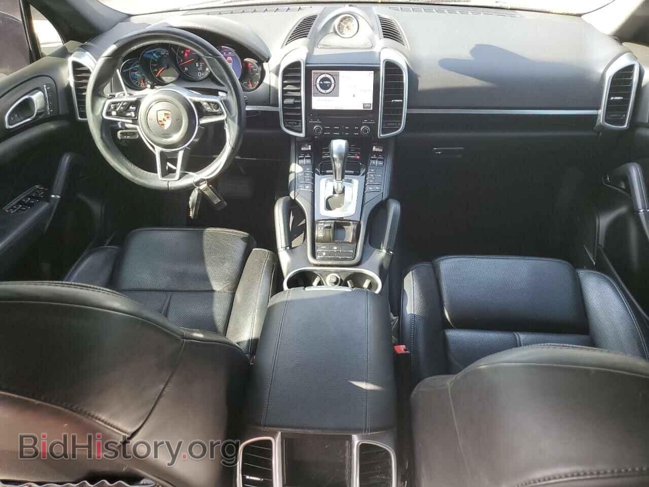 2017 PORSCHE CAYENNE - VIN: WP1AA2A23HKA90711 - Фото 8
