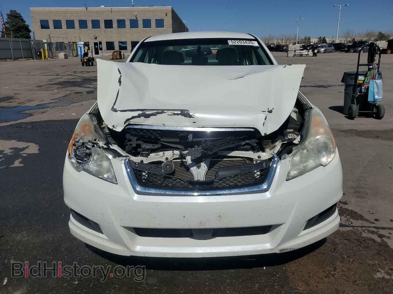 2011 SUBARU LEGACY - VIN: 4S3BMCC62B3244538 - Фото 5