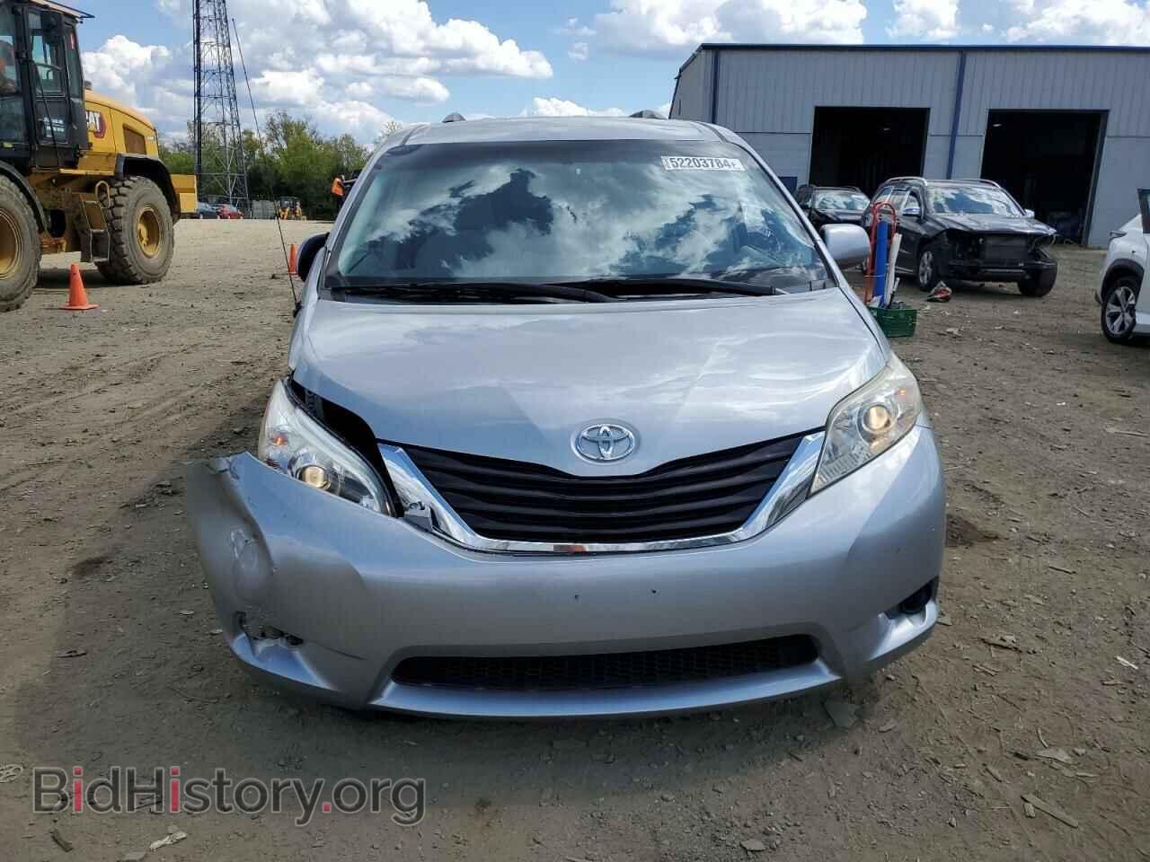 2011 TOYOTA All Models - VIN: 5TDKK3DC1BS066940 - Фото 5