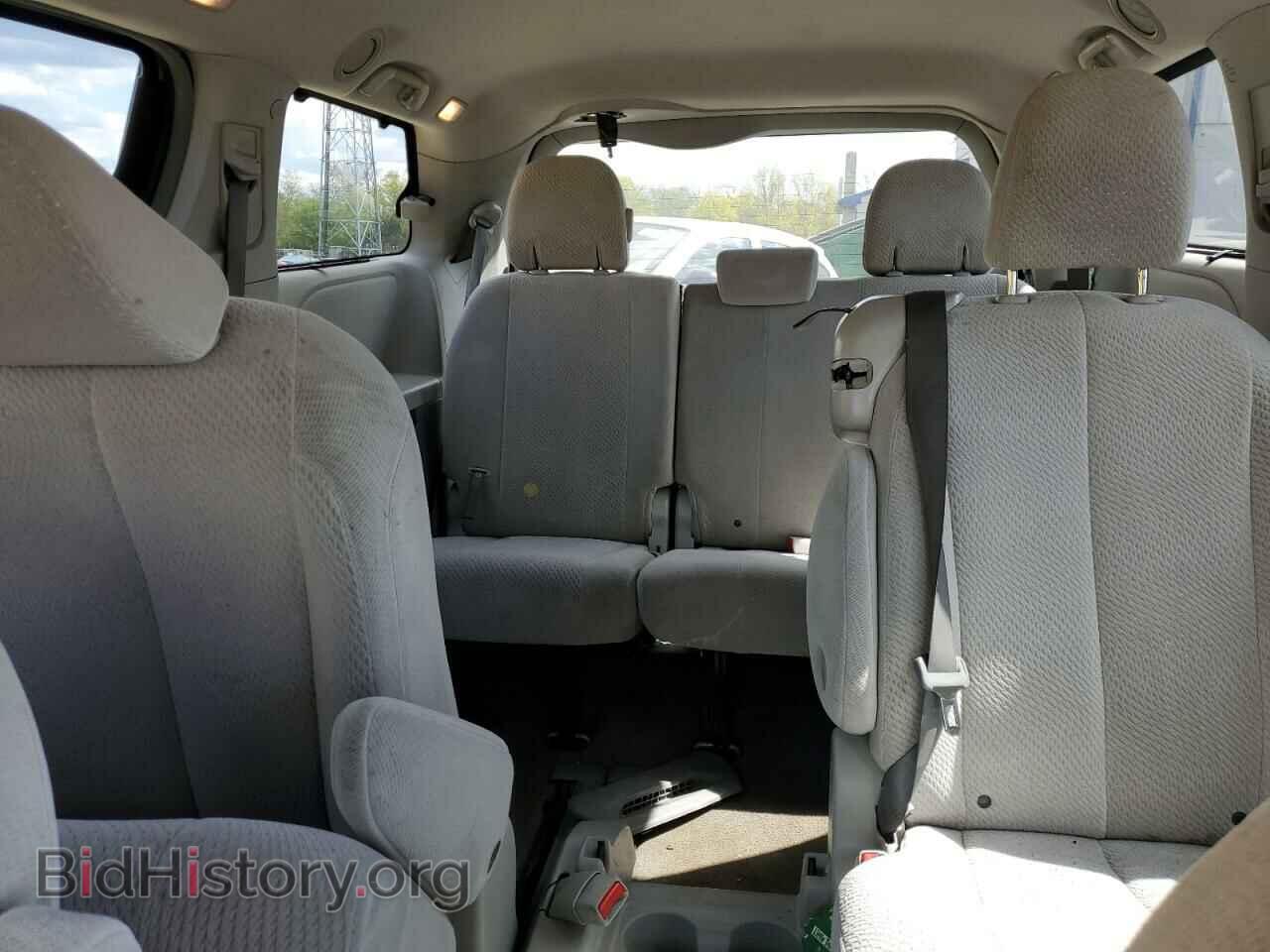 2011 TOYOTA All Models - VIN: 5TDKK3DC1BS066940 - Фото 10