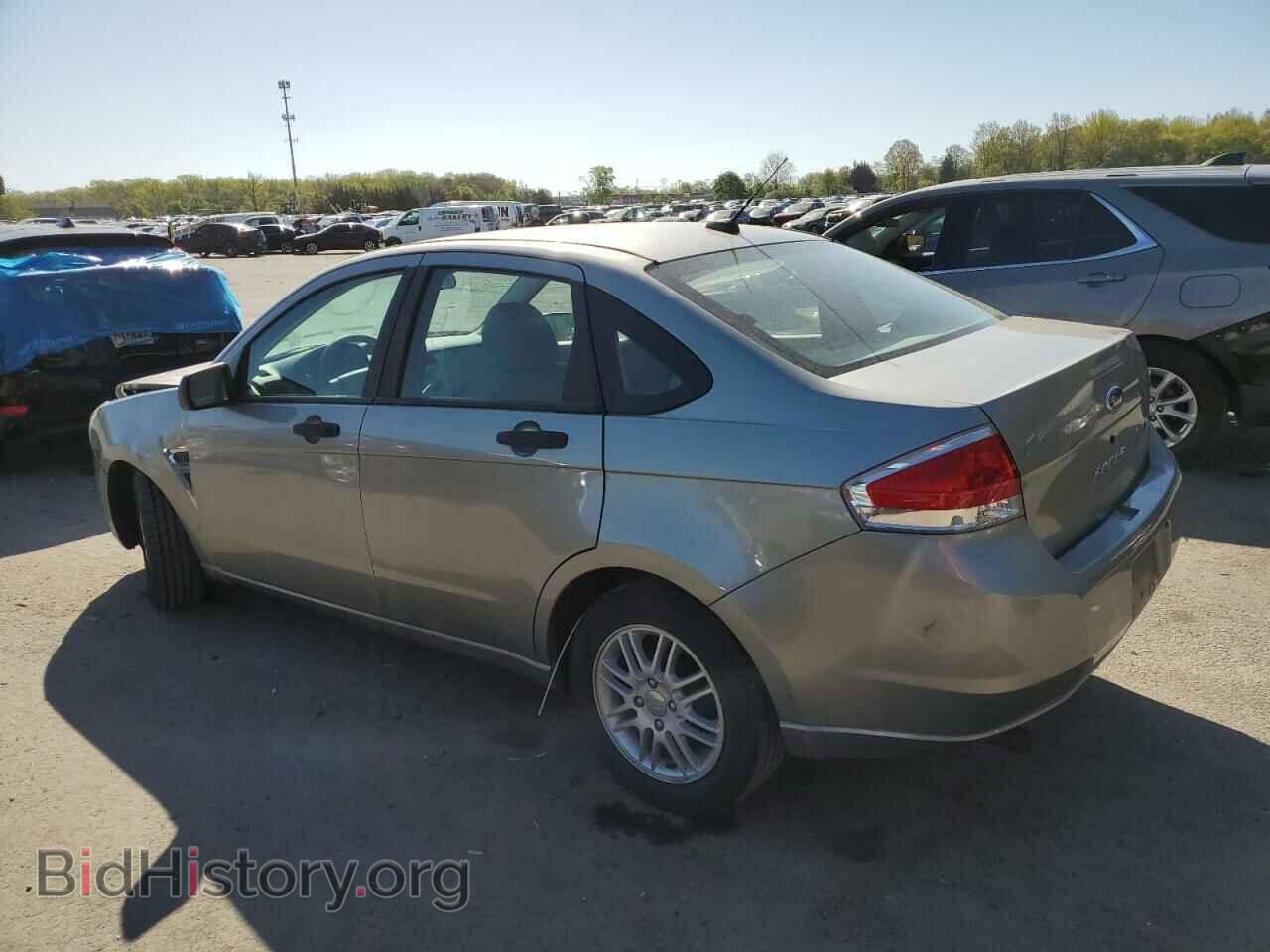 2008 FORD FOCUS - VIN: 1FAHP35N88W298400 - Фото 2