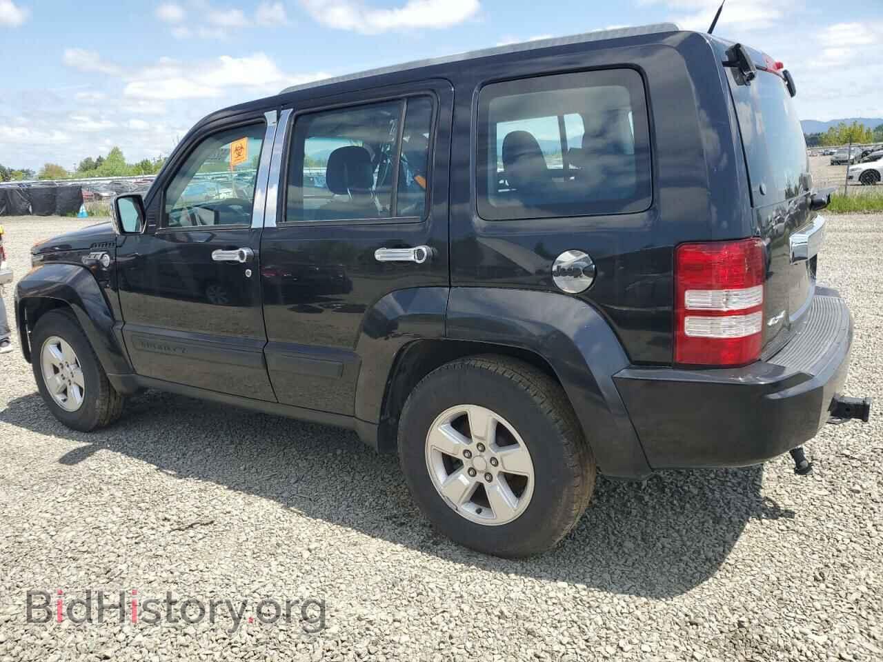 2011 JEEP LIBERTY - VIN: 1J4PN2GK8BW510593 - Фото 2