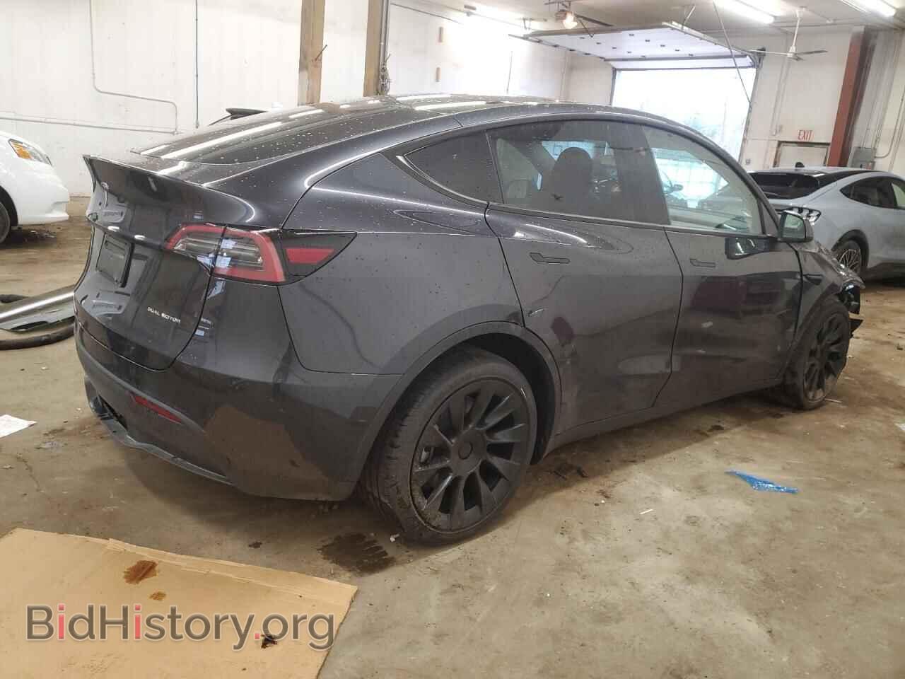 2024 TESLA MODEL Y - VIN: 7SAYGDEE8RF176659 - Фото 3