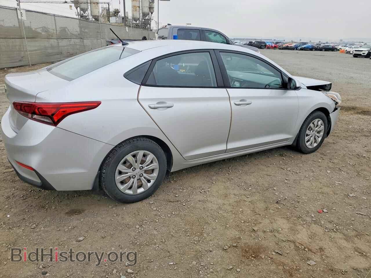 2018 HYUNDAI ACCENT - VIN: 3KPC24A35JE017716 - Фото 3
