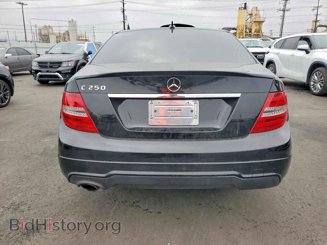 2013 MERCEDES-BENZ C-CLASS - VIN: WDDGF4HB3DR259325 - Фото 6
