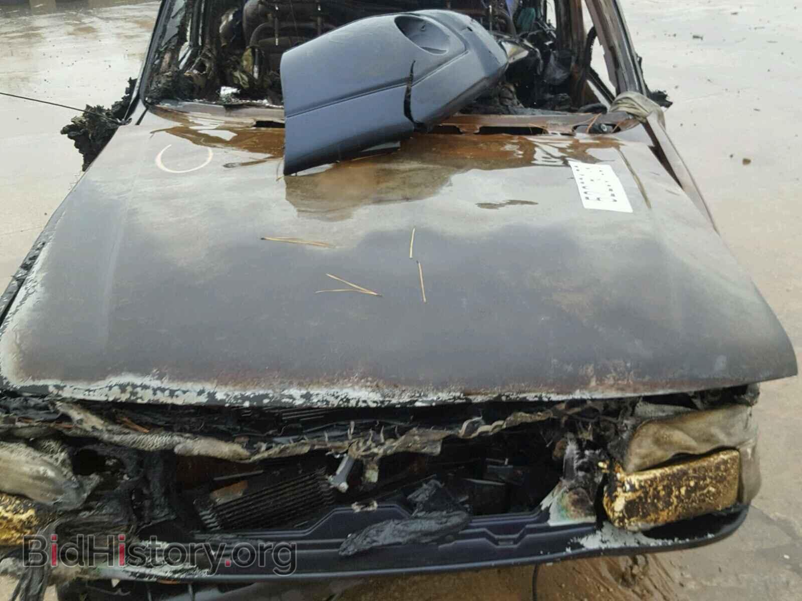 2000 FORD EXPLORER L - VIN: 1FMDU75E2YZA42336 - Photo 7