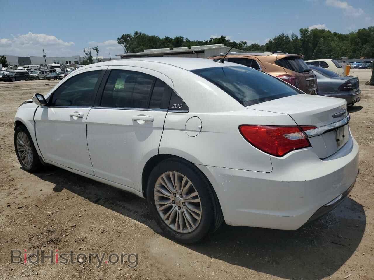 2012 CHRYSLER 200 - VIN: 1C3CCBAB0CN262161 - Фото 2