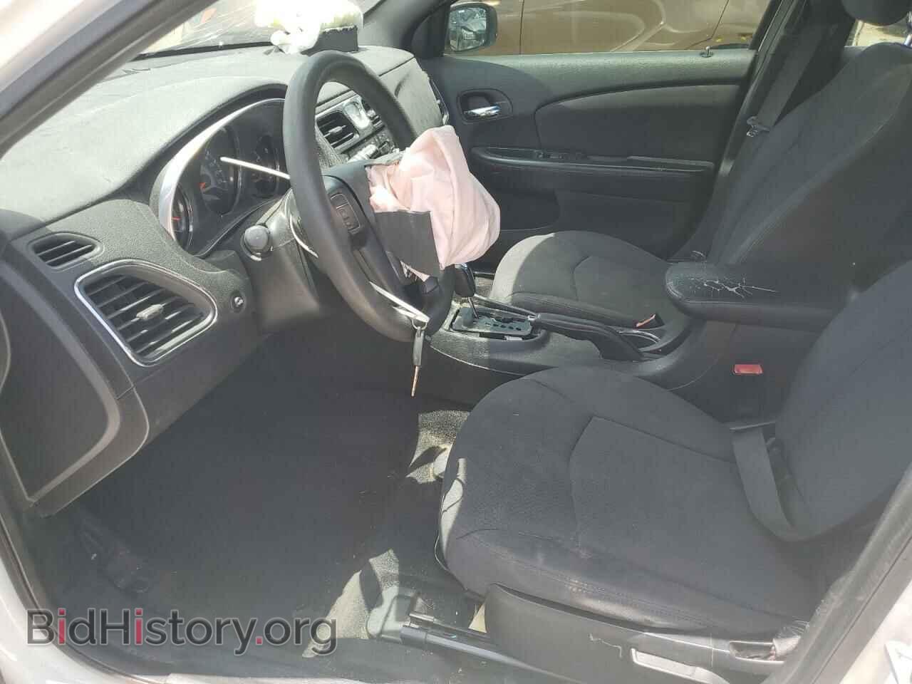 2012 CHRYSLER 200 - VIN: 1C3CCBAB0CN262161 - Фото 7