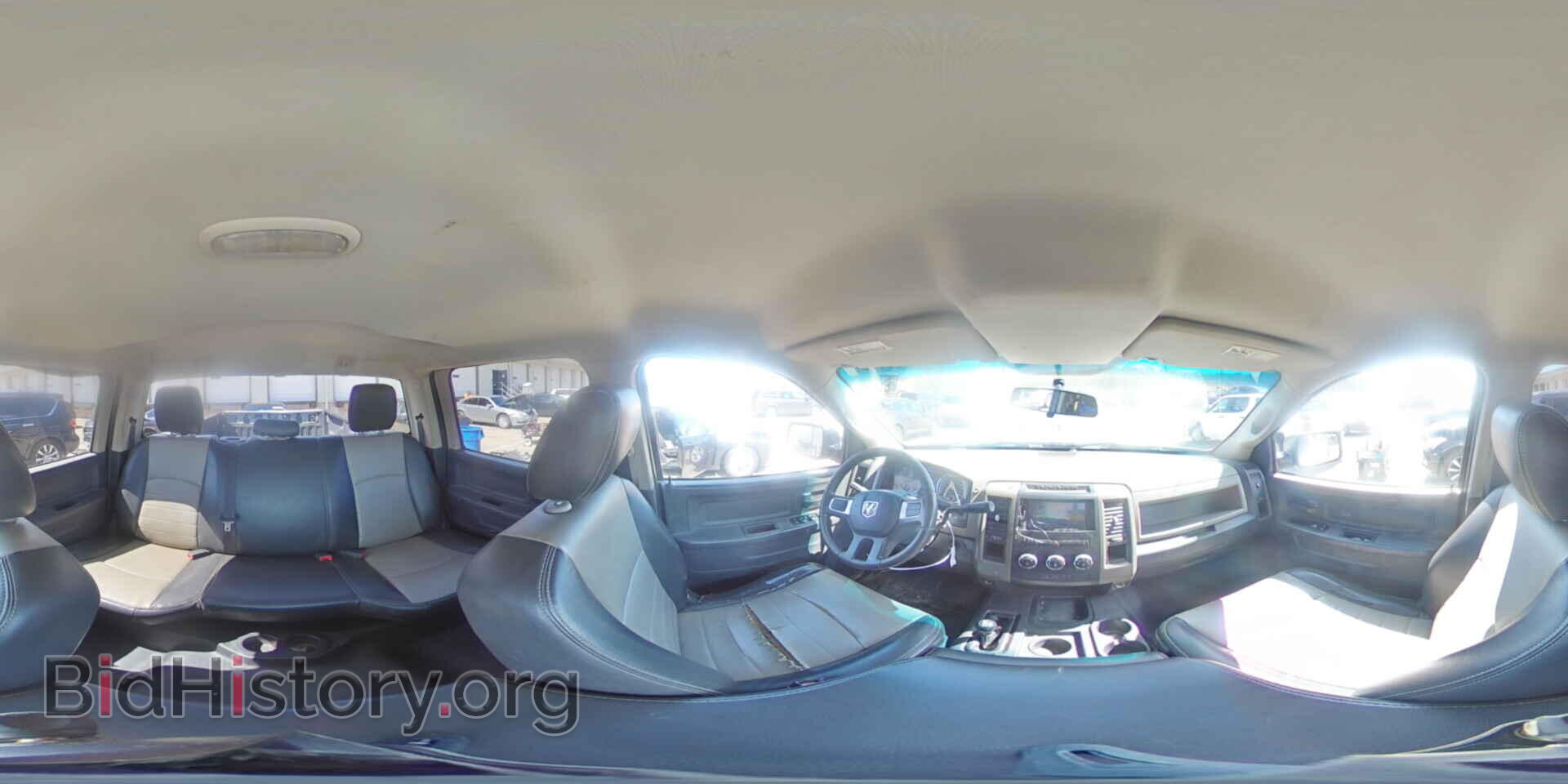2011 DODGE All Models - VIN: 3D6WT2CT2BG623812 - Photo 12
