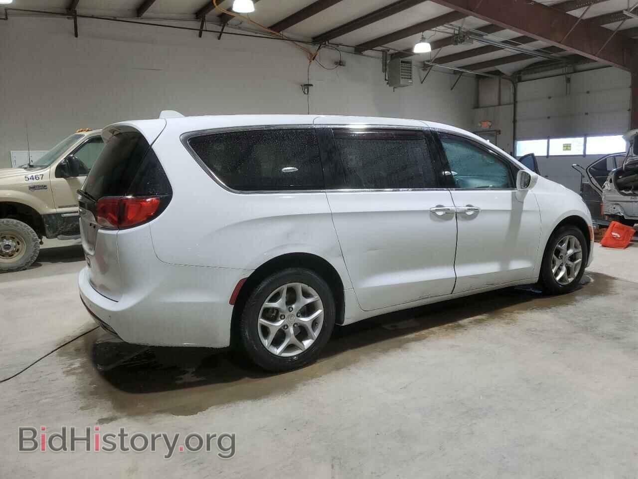 2019 CHRYSLER PACIFICA - VIN: 2C4RC1FG7KR551074 - Фото 3