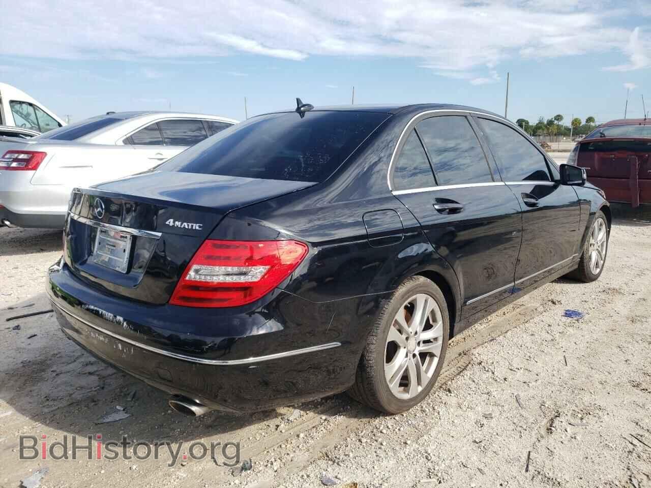 2012 MERCEDES-BENZ C-CLASS - VIN: WDDGF8BBXCA633992 - Фото 4