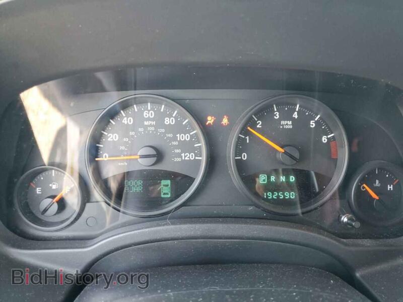 2012 Jeep COMPASS (VIN 1C4NJCEB1CD640391) — photo 9 of 12