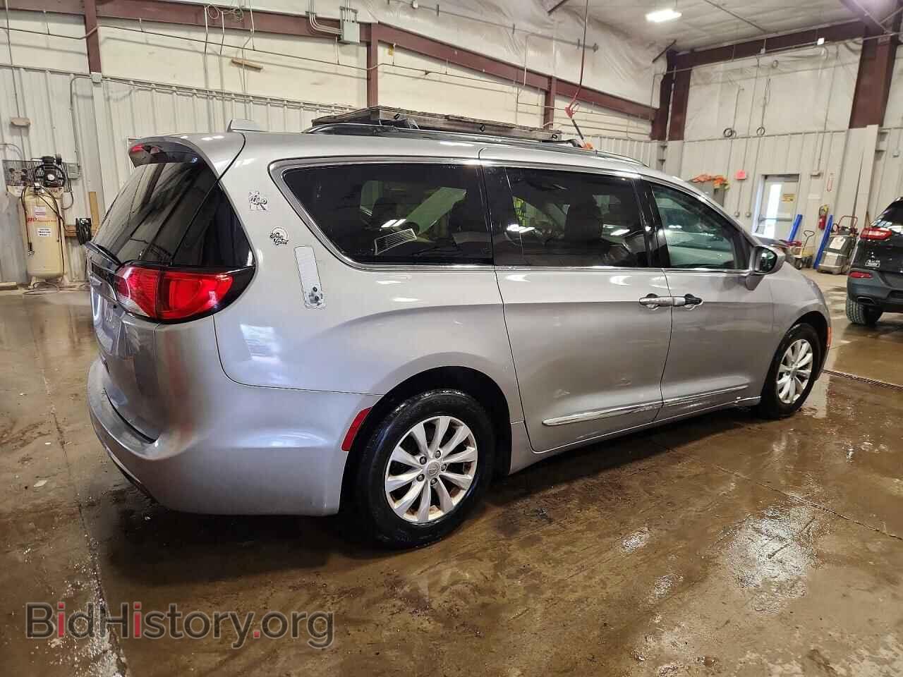 2017 CHRYSLER PACIFICA - VIN: 2C4RC1BG1HR720620 - Фото 3