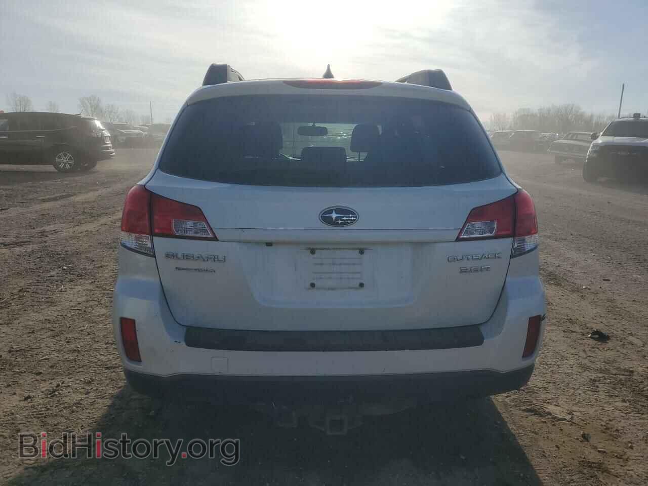 2011 SUBARU OUTBACK - VIN: 4S4BRDLC9B2404493 - Фото 6