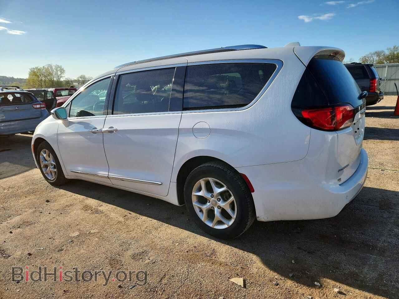 2020 CHRYSLER PACIFICA - VIN: 2C4RC1GG5LR277003 - Photo 2