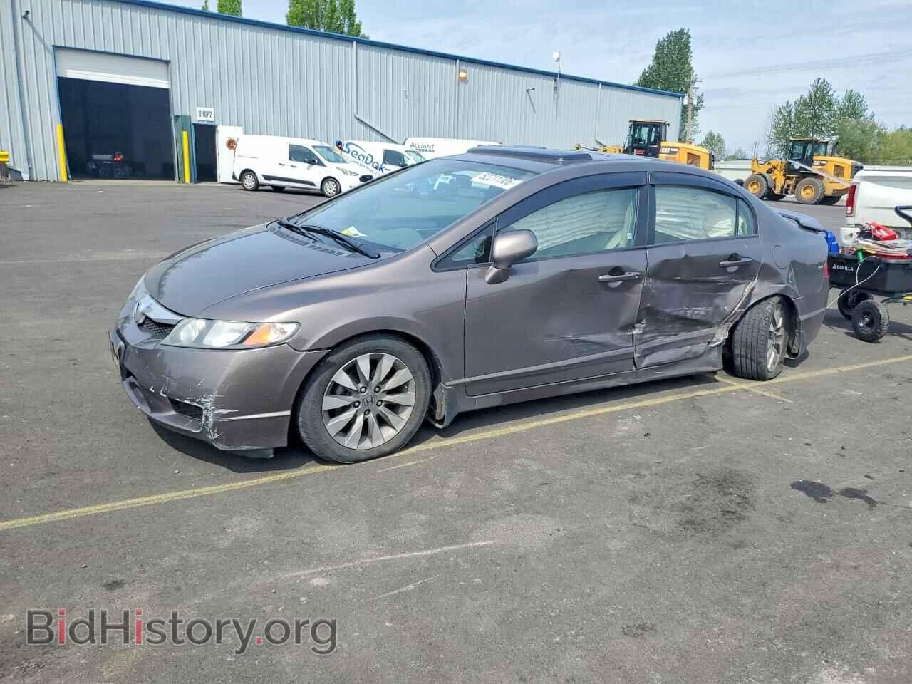 Фотография 19XFA1F85AE076557 - HONDA CIVIC 2010