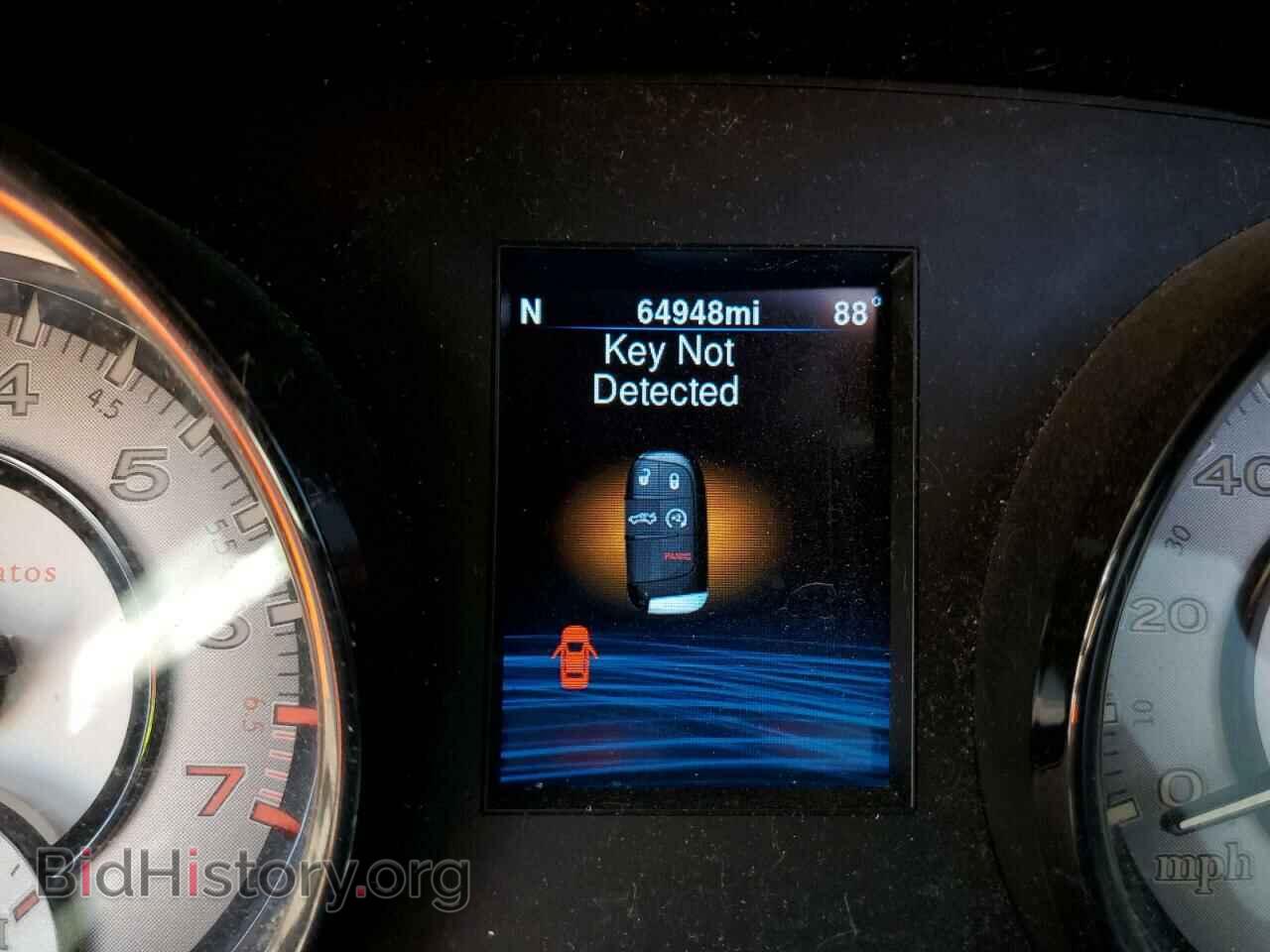 2013 CHRYSLER 300 - VIN: 2C3CCADG2DH698540 - Фото 8