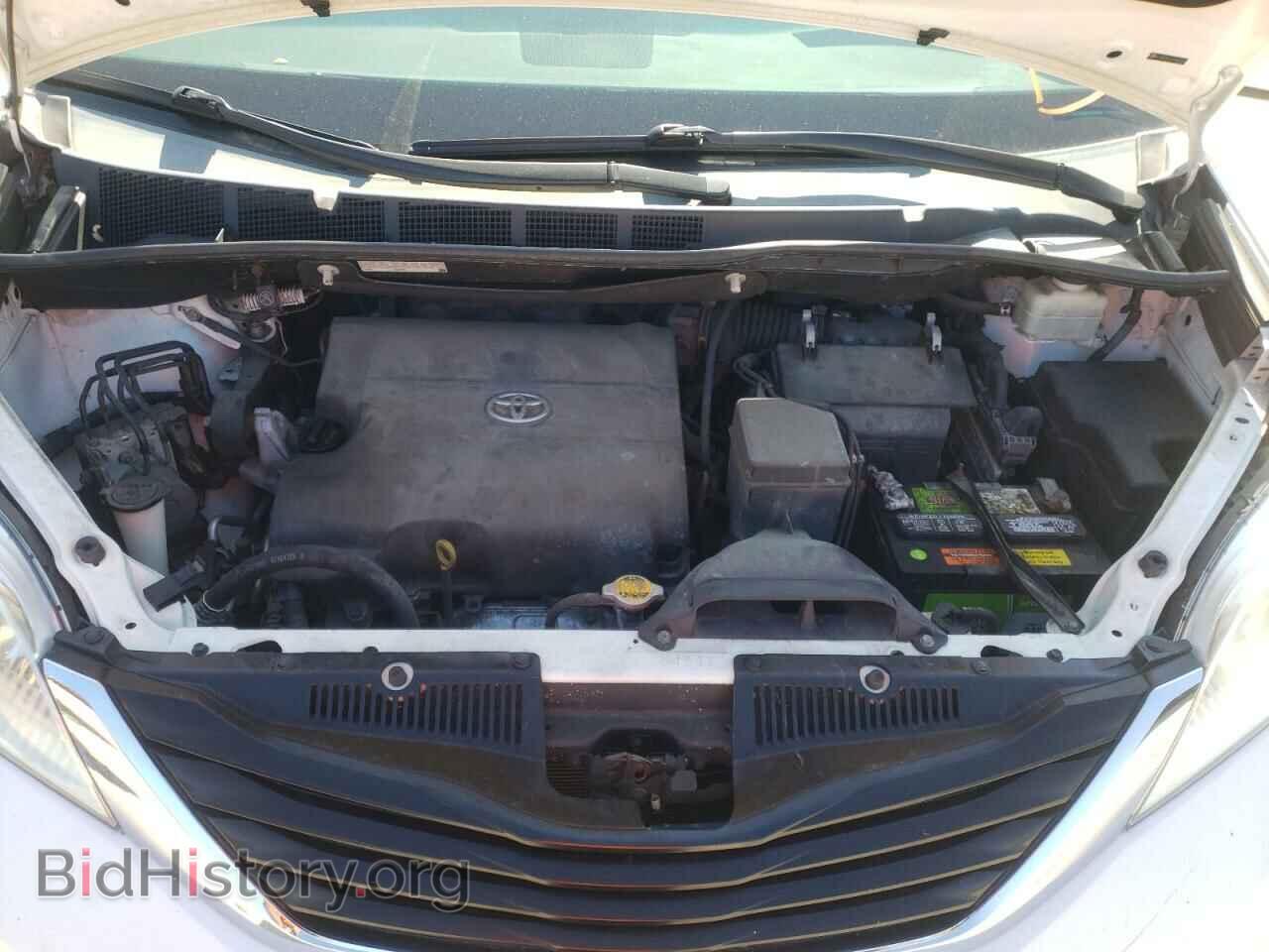 2014 TOYOTA SIENNA - VIN: 5TDKK3DCXES487589 - Фото 7