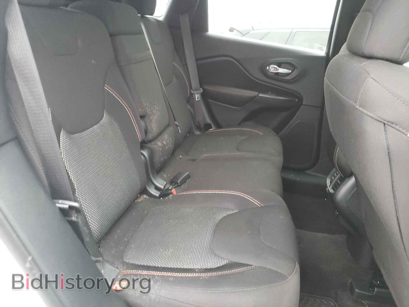 2016 JEEP CHEROKEE - VIN: 1C4PJMCS8GW310064 - Фото 6