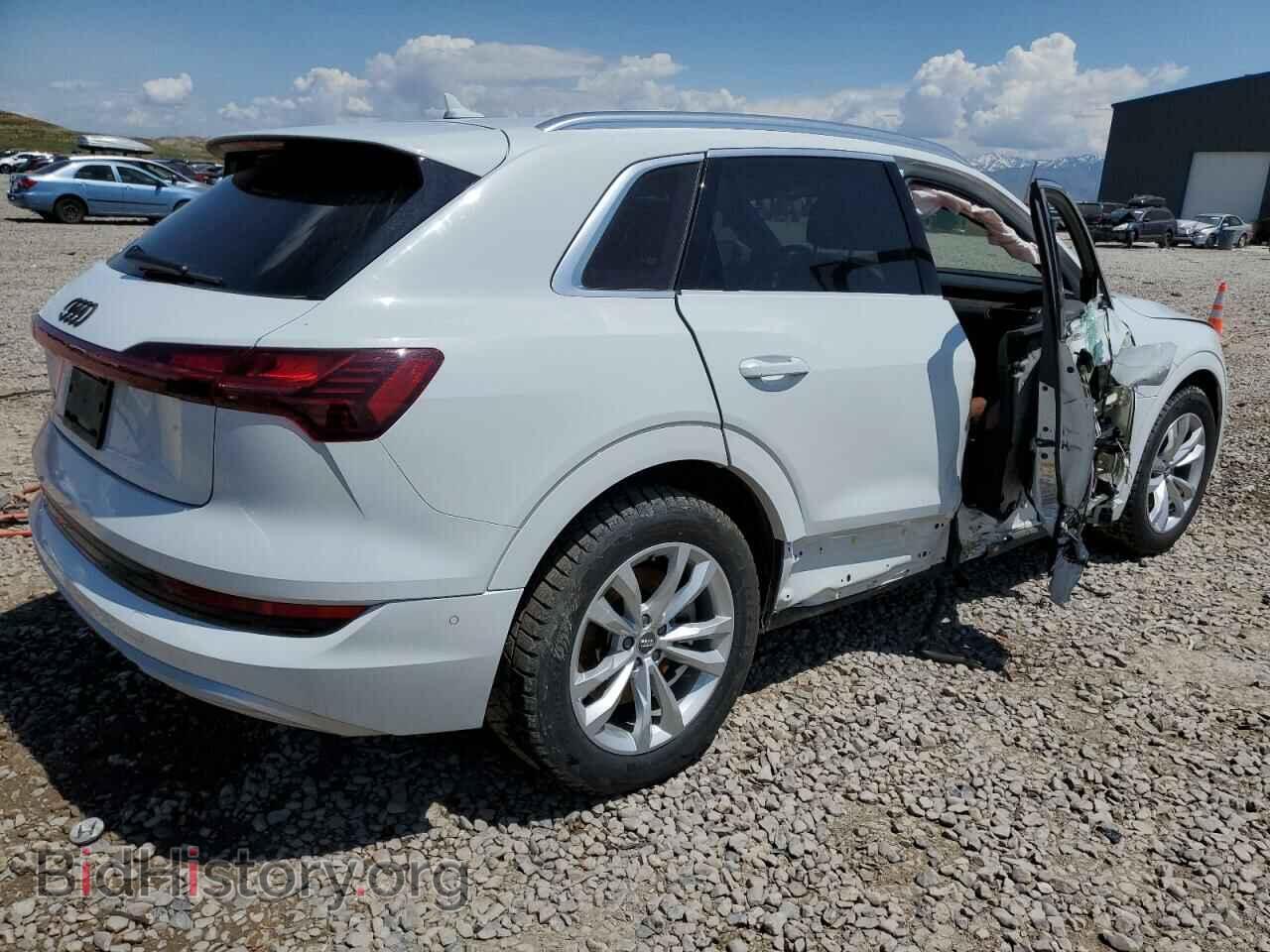 2019 AUDI E-TRON - VIN: WA1VABGE8KB022801 - Photo 3