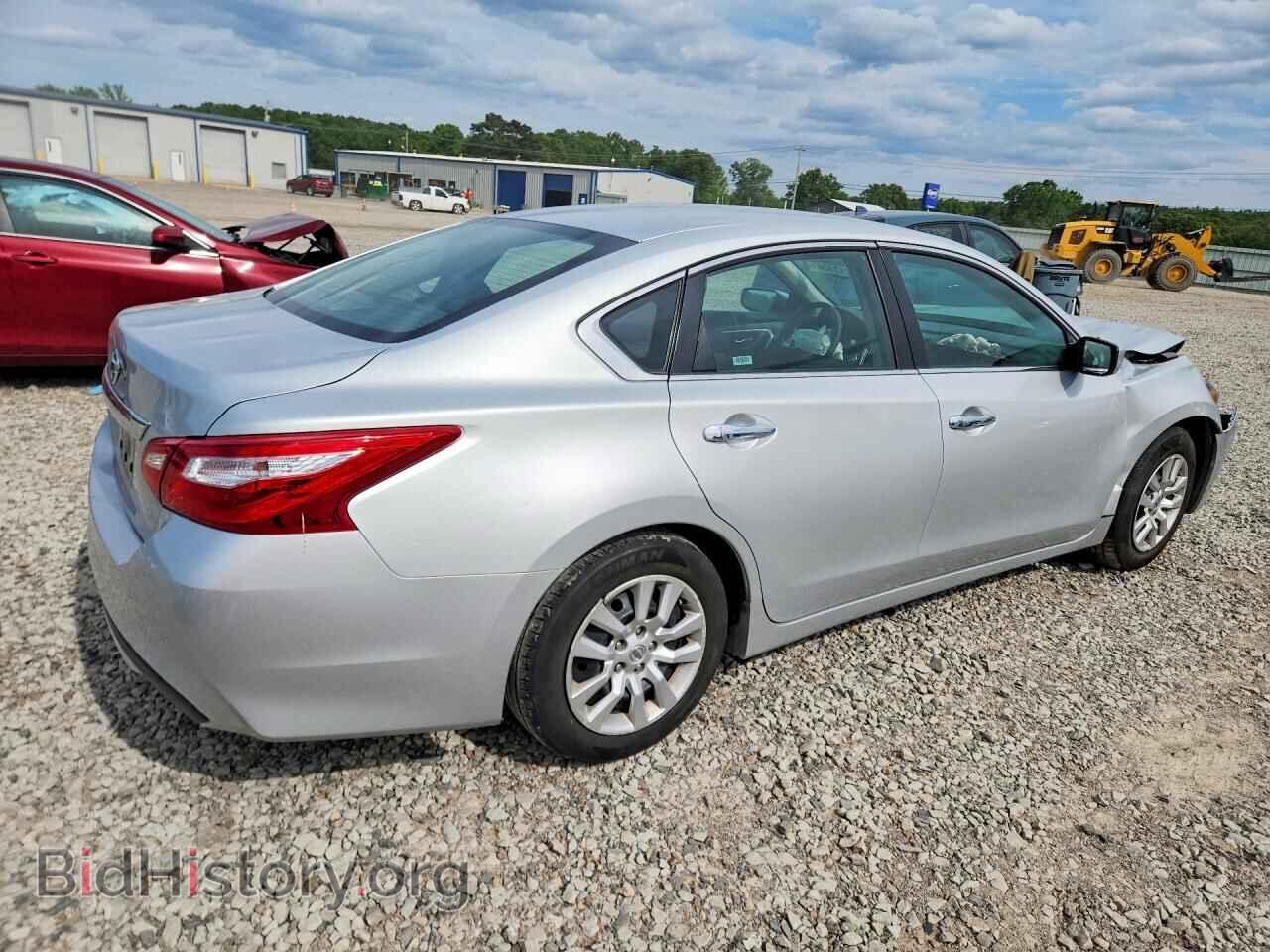 2017 NISSAN ALTIMA - VIN: 1N4AL3AP2HC191879 - Фото 3