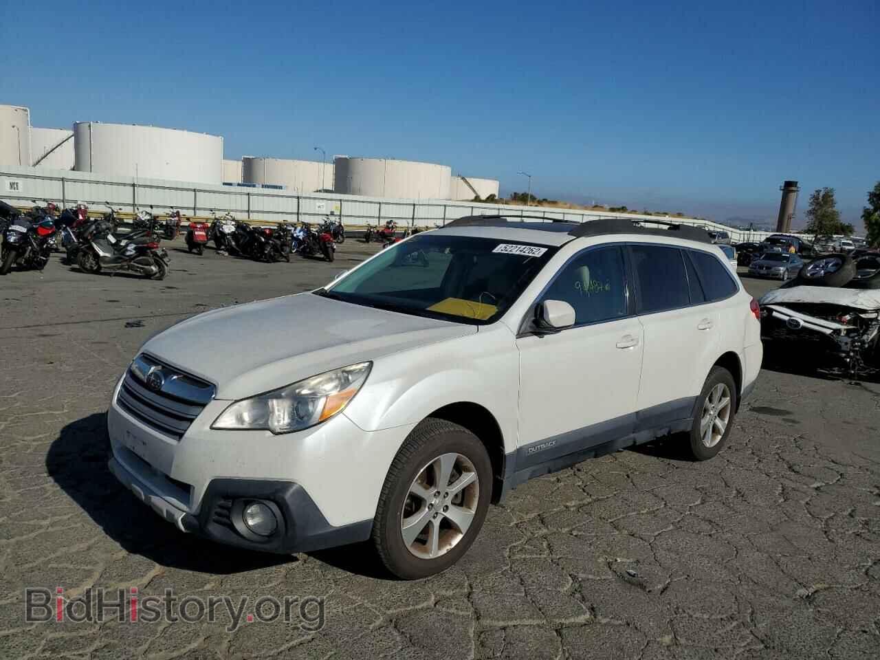 2013 SUBARU OUTBACK - VIN: 4S4BRDKC8D2241839 - Фото 2