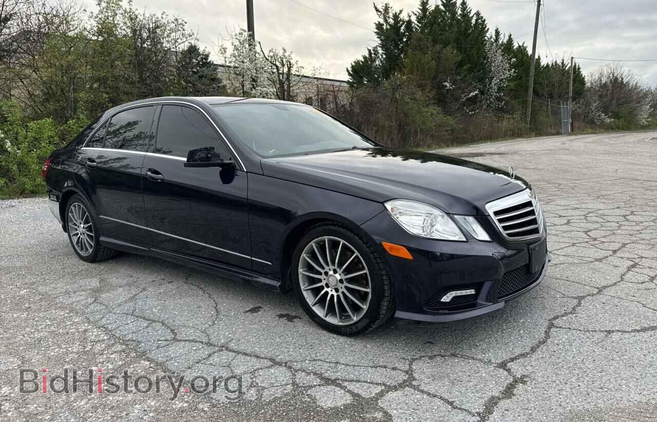 Photo WDDHF8HB7BA449653 - MERCEDES-BENZ E-CLASS 2011