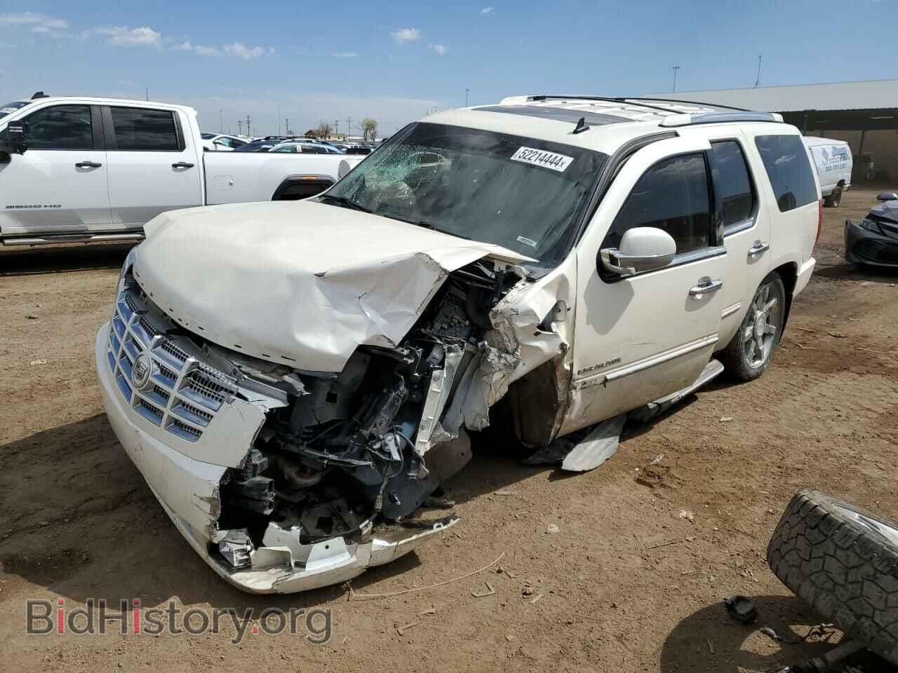 Photo 1GYS4BEF7CR107420 - CADILLAC ESCALADE 2012