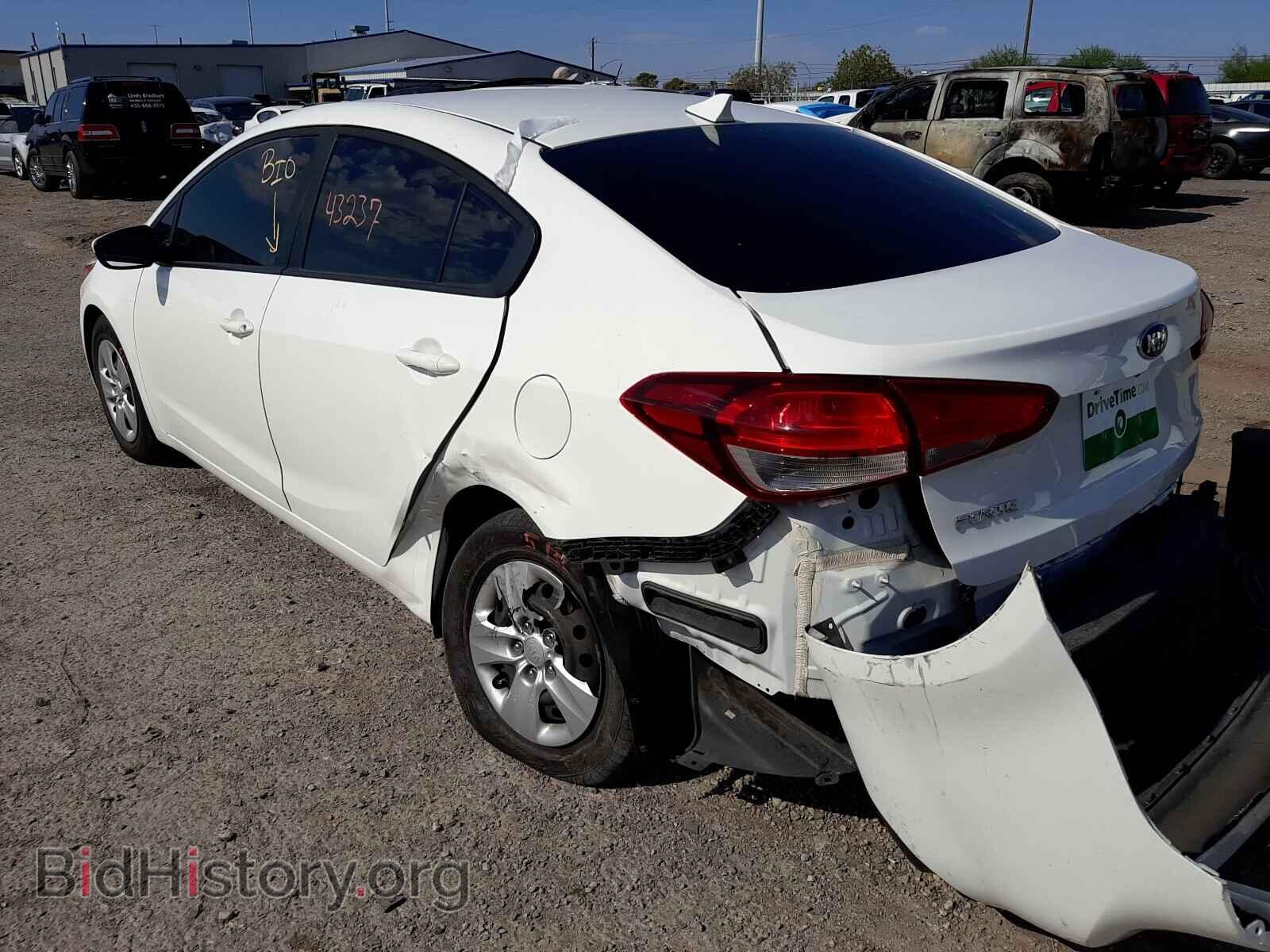 2017 KIA FORTE - VIN: 3KPFK4A79HE046095 - Фото 3