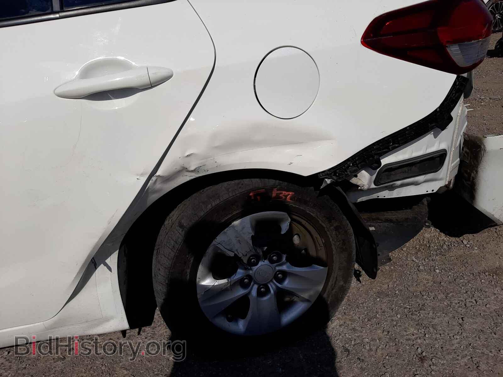 2017 KIA FORTE - VIN: 3KPFK4A79HE046095 - Фото 9