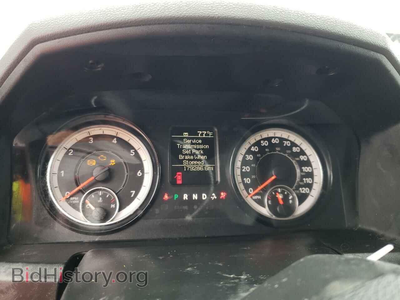 2018 RAM 1500 - VIN: 1C6RR7FG7JS287182 - Фото 9