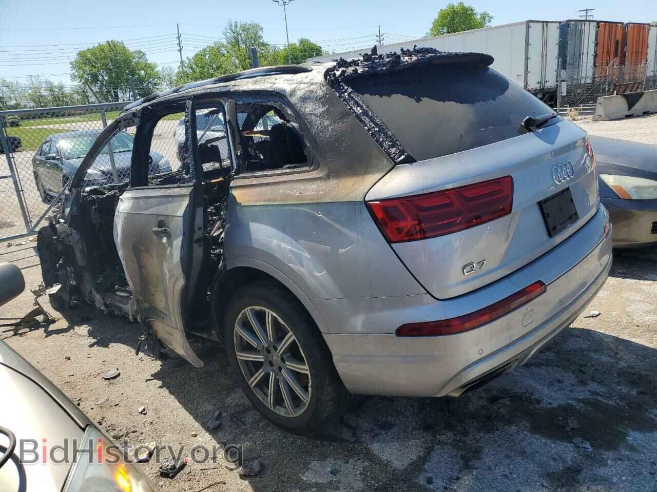 2017 AUDI Q7 - VIN: WA1AAAF72HD039439 - Фото 2
