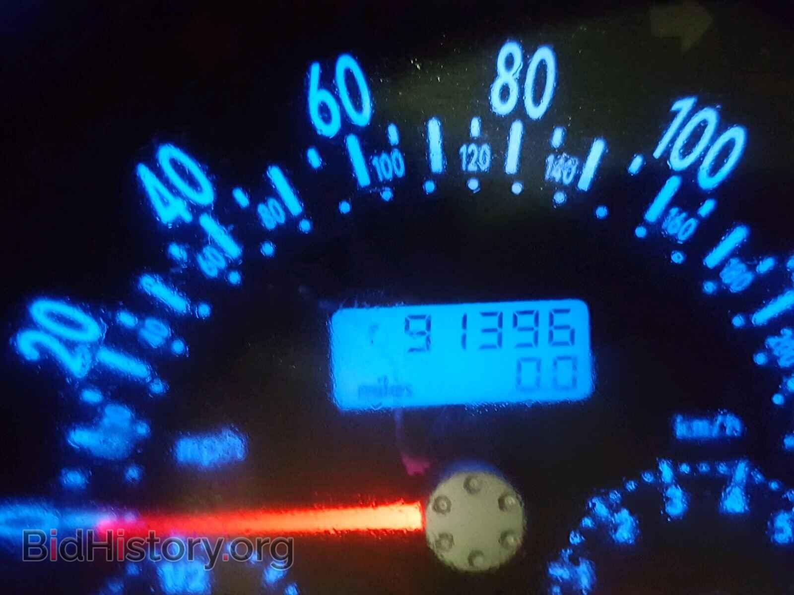 2000 VOLKSWAGEN BEETLE - VIN: 3VWCA21C2YM493328 - Фото 8