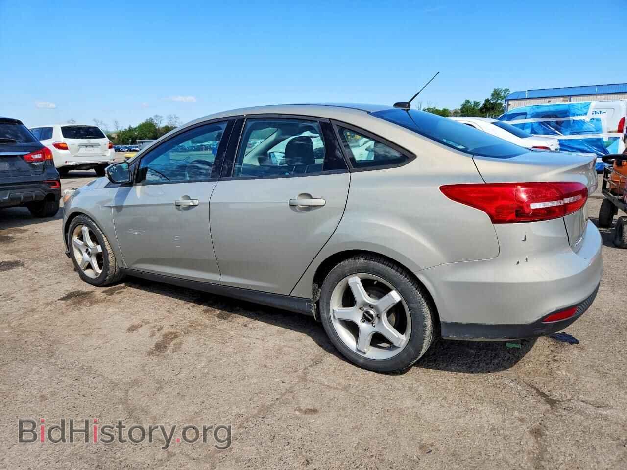 2016 FORD FOCUS - VIN: 1FADP3F2XGL364321 - Photo 2