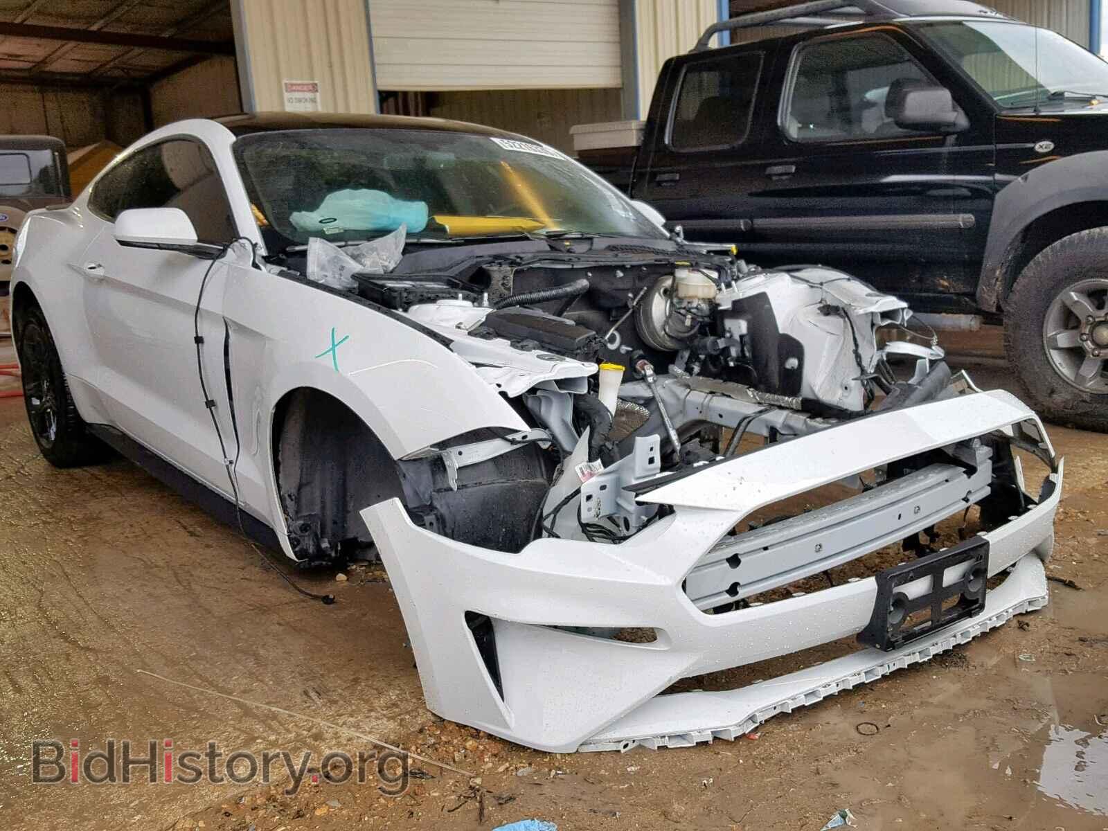 Photo 1FA6P8TH2K5122988 - FORD MUSTANG 2019