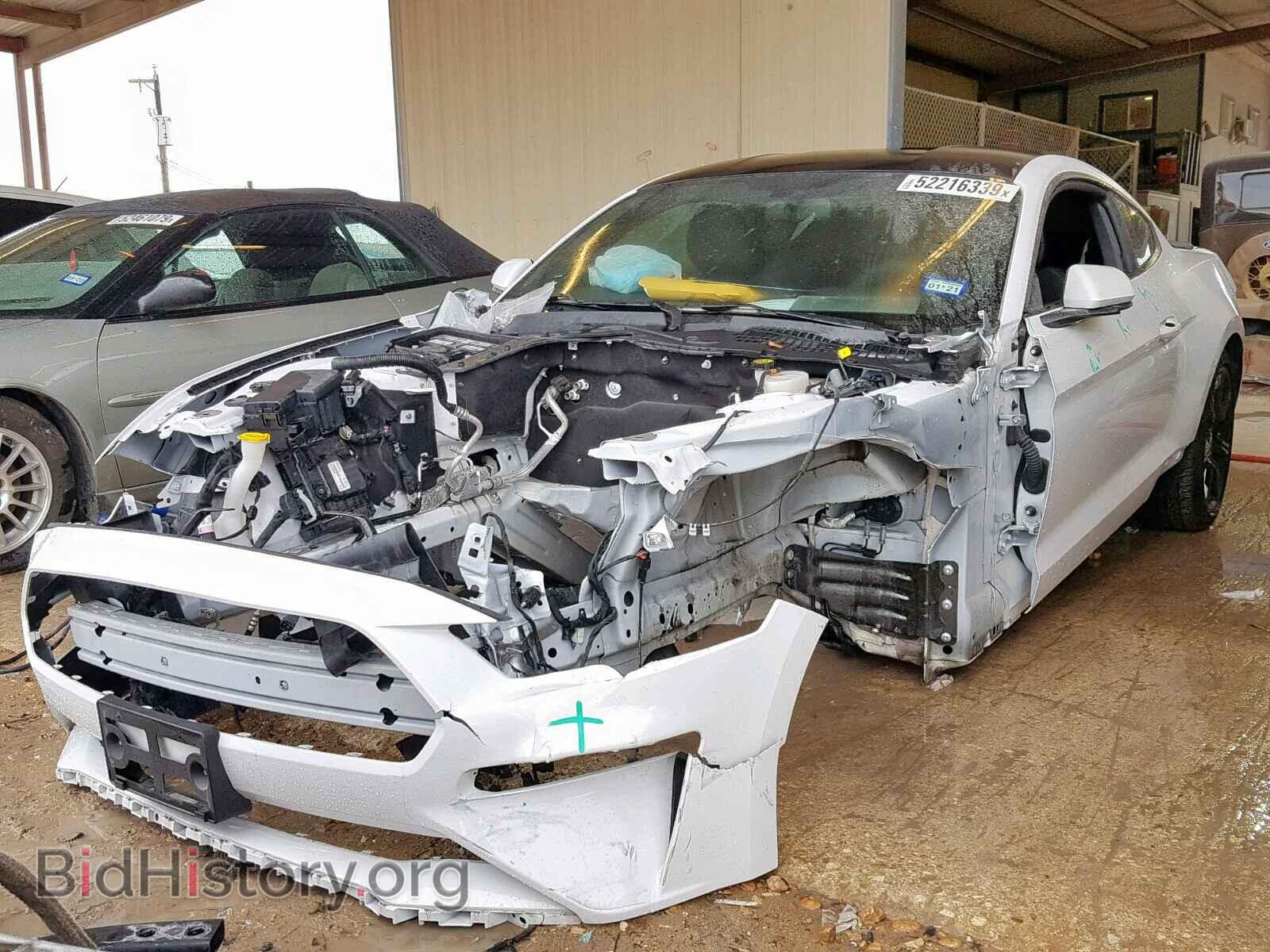 2019 FORD MUSTANG - VIN: 1FA6P8TH2K5122988 - Фото 2