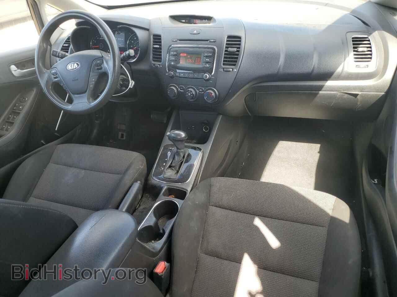 2017 KIA FORTE - VIN: 3KPFK4A77HE112403 - Фото 8