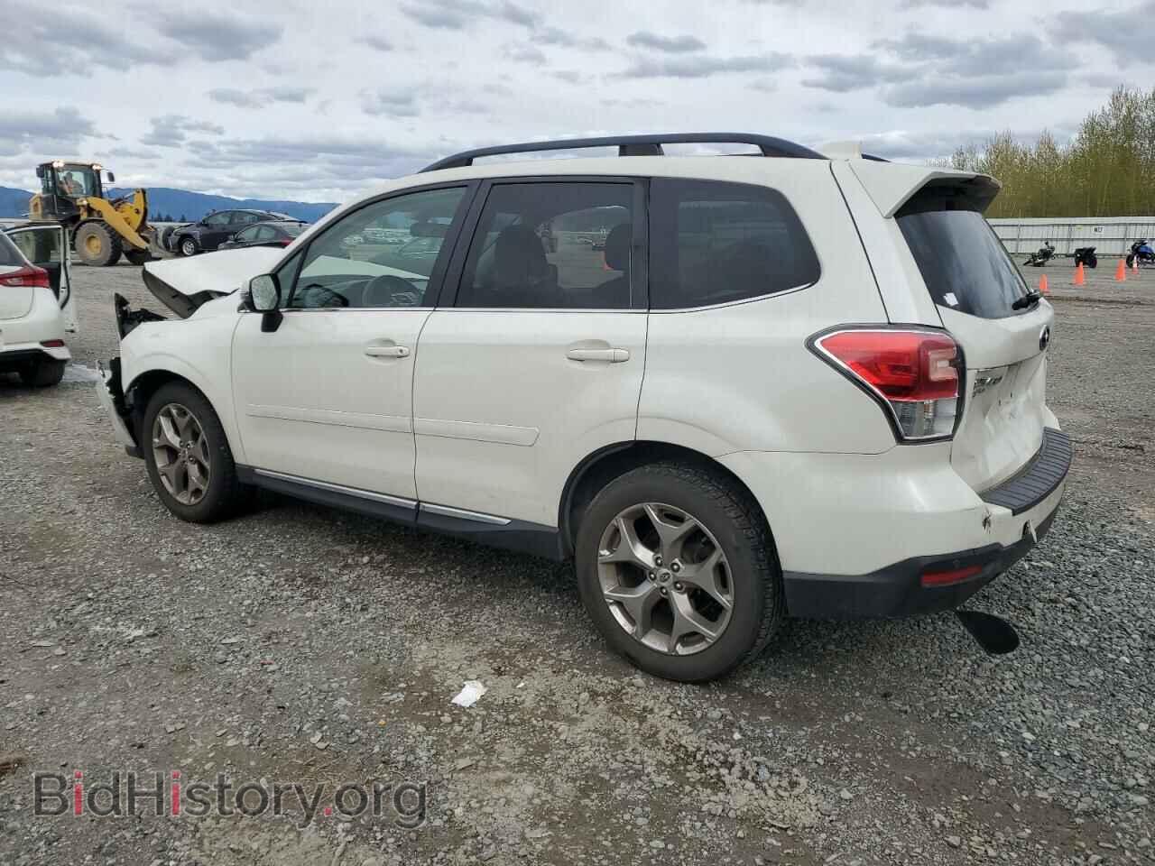 2017 SUBARU FORESTER - VIN: JF2SJAWC0HH431434 - Фото 2