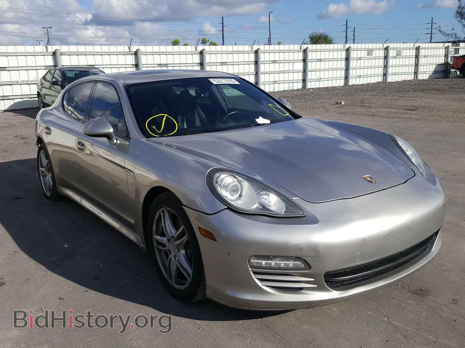 Фотография WP0AA2A77BL010504 - PORSCHE PANAMERA 2011